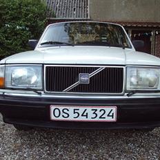 Volvo 240 "Solgt"