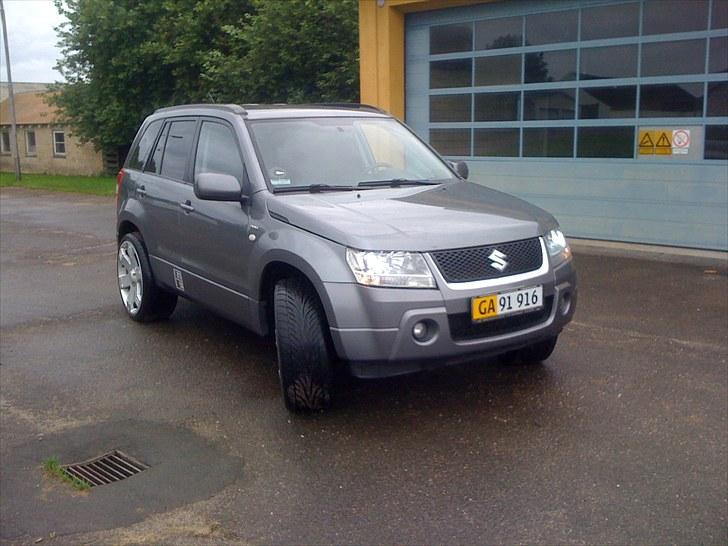 Suzuki Grand Vitara billede 2
