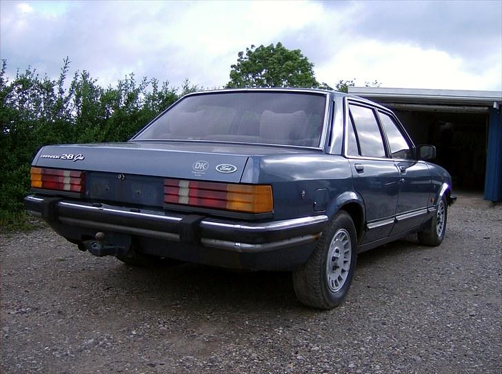 Ford Granada 2,8 Ghia SOLGT billede 4