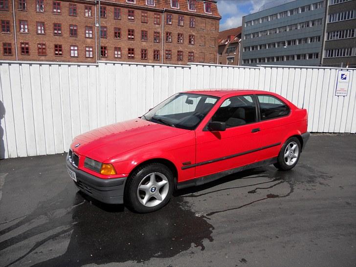 BMW BMW 316i billede 2