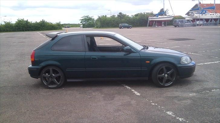 Honda Civic 1.6 Vti Solgt  billede 3