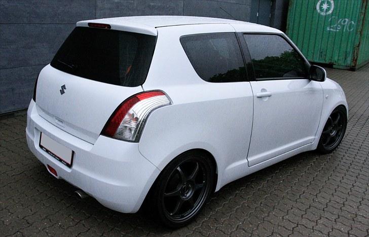 Suzuki Swift 1.3 GLS  billede 11