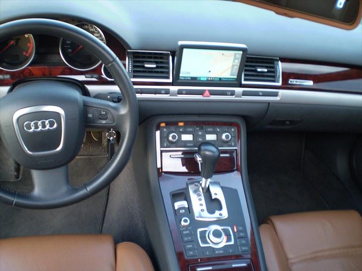 Audi A8 6.0 W12 Quattro *SOLD* billede 10