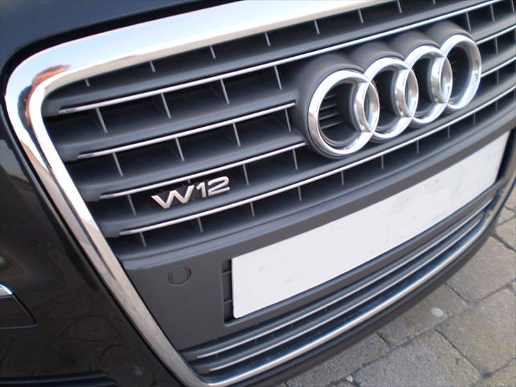 Audi A8 6.0 W12 Quattro *SOLD* billede 11
