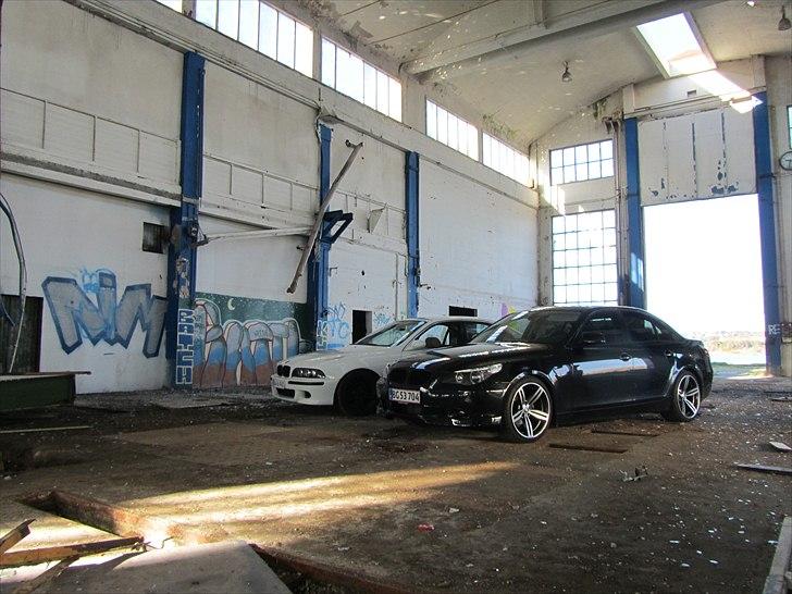 BMW 520D E60 solgt - I godt selvskab med lillebror billede 13