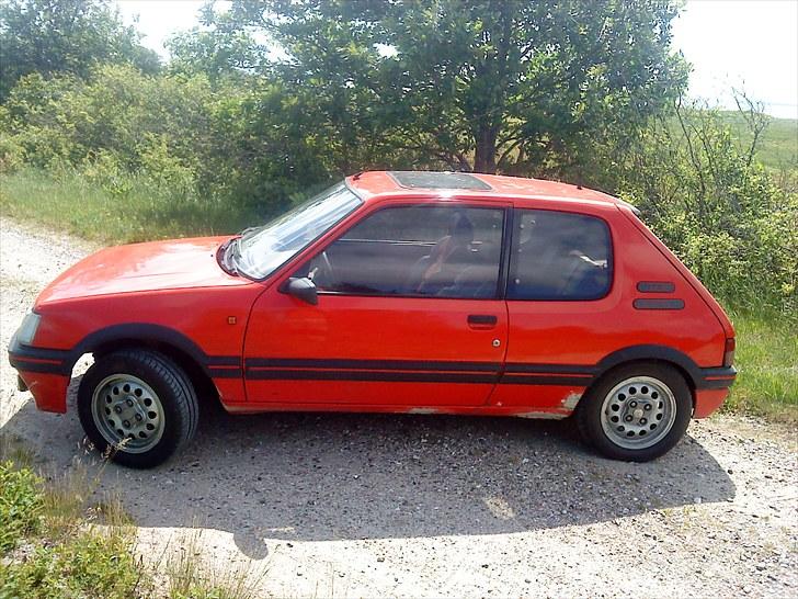 Peugeot 205 Gti 1.6 Byttet billede 3
