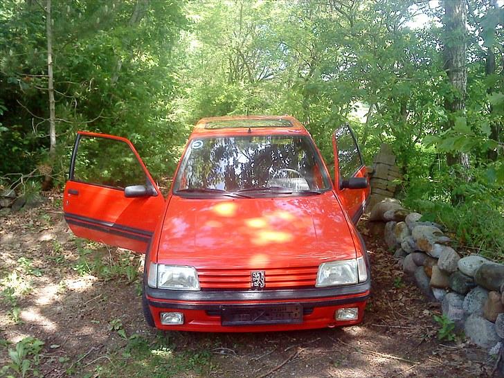 Peugeot 205 Gti 1.6 Byttet billede 15