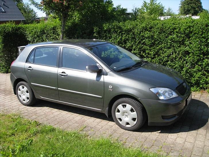 Toyota Corolla Terra  5d billede 2