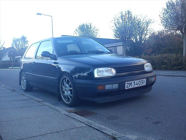 VW Golf 3 1.8 "SOLGT" - sænket billede 4