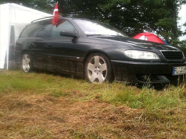 Opel Omega B Wagon Executive billede 18