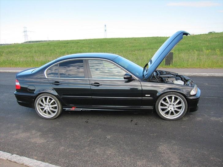 BMW 320i (Solgt) billede 13