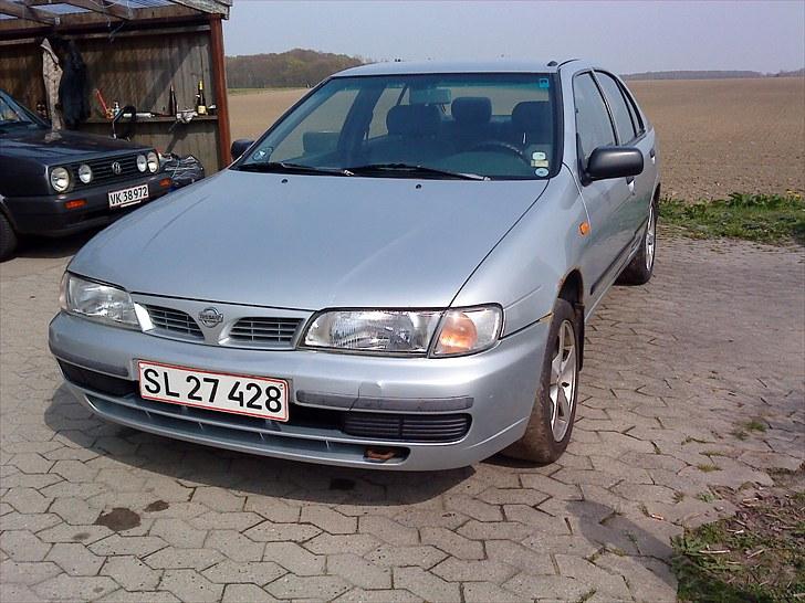 Nissan Almera *Byttet* billede 3