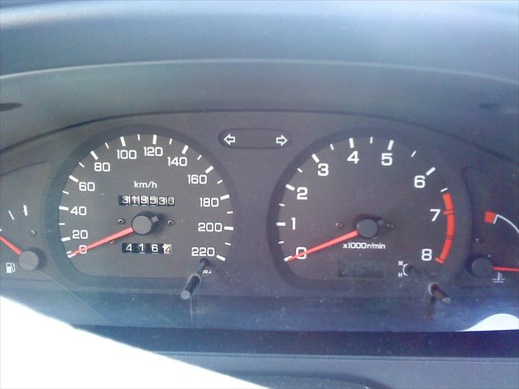 Nissan Almera *Byttet* billede 11