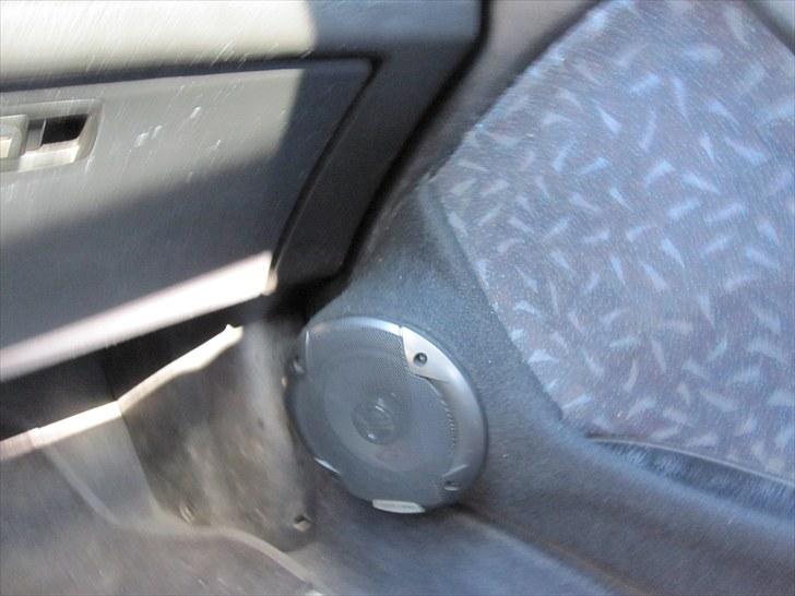 Honda civic 1,6i LS "byttet" billede 7