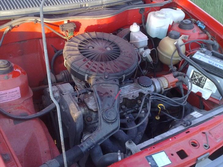 Opel kadett cc e 1,4  8v indsprøjtning LS billede 6