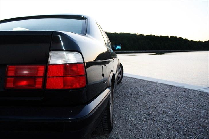 BMW 525 (SOLGT) billede 6