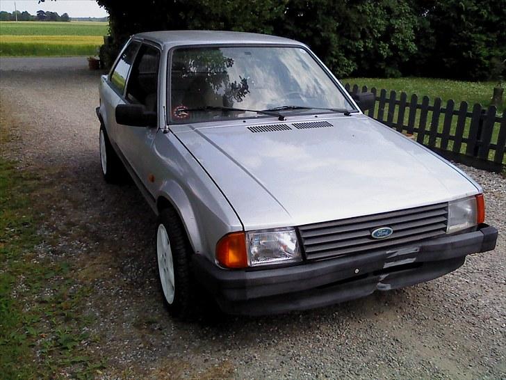 Ford  escort mk3  solgt billede 3