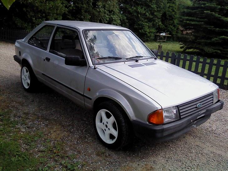Ford  escort mk3  solgt billede 4