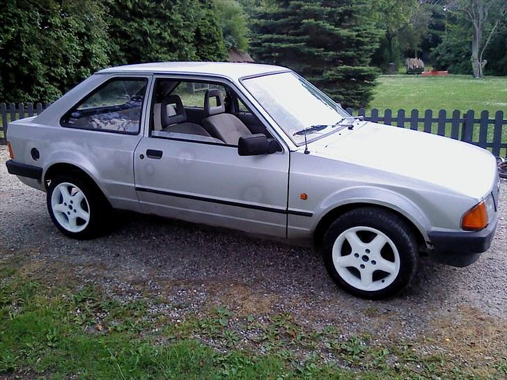 Ford  escort mk3  solgt billede 5