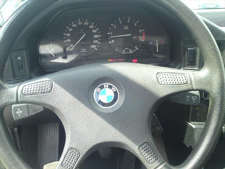 BMW E34 520 i billede 17