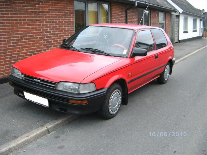 Toyota Corolla 1,3 hatchback billede 2