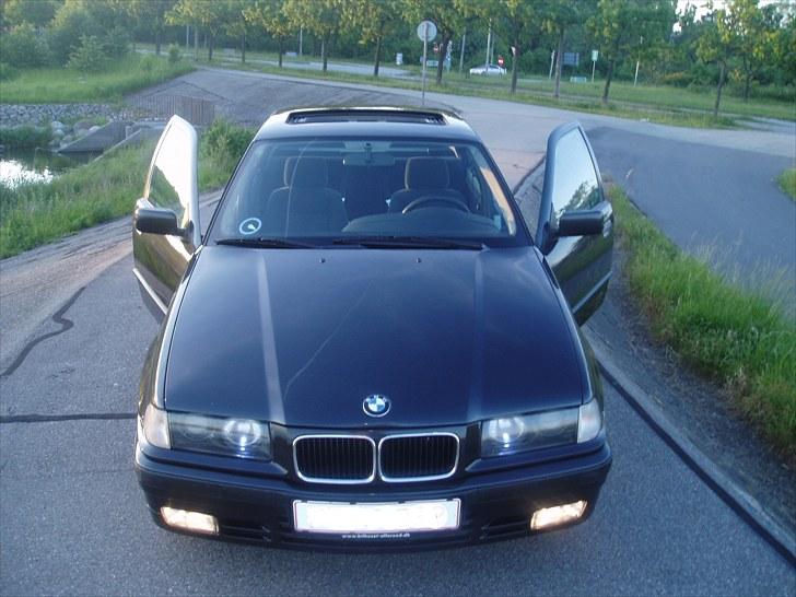 BMW 318i Tilsalg billede 4