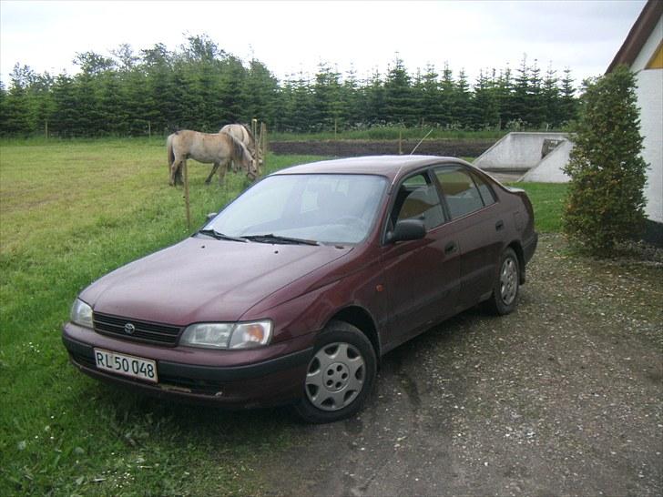 Toyota Carina E solgt billede 1