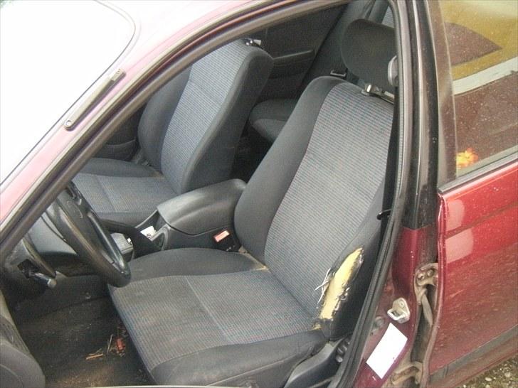 Toyota Carina E solgt billede 11