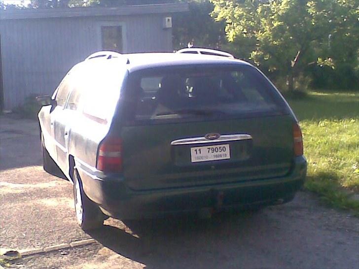 Ford mondeo 1,8 st car billede 5