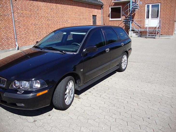 {{currentPhoto.altText}} billede {{currentPhoto.number}}