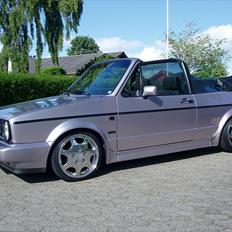 VW Golf 1 cabriolet >SOLGT<
