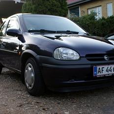 Opel Corsa B Sport.