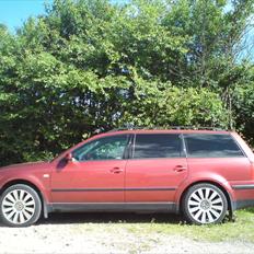 VW Passat 1,6 (Solgt)