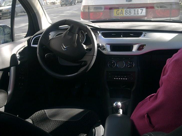 Citroën C3 1,4 VTi Dynamique  billede 6