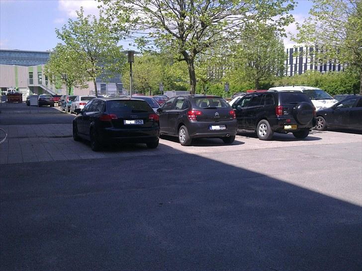 Citroën C3 1,4 VTi Dynamique  - her holder min audi og min toyota og citroen billede 15