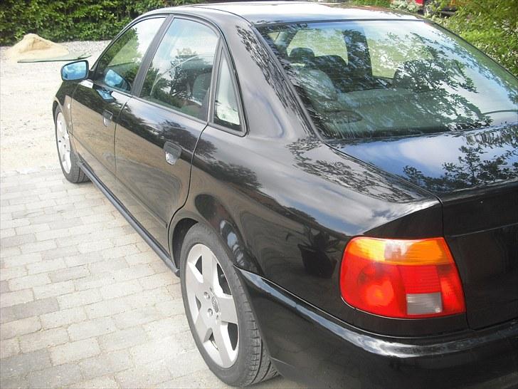 Audi A4 sedan (solgt) billede 2