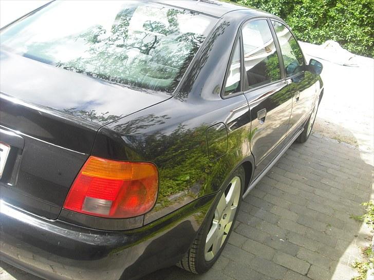 Audi A4 sedan (solgt) billede 3