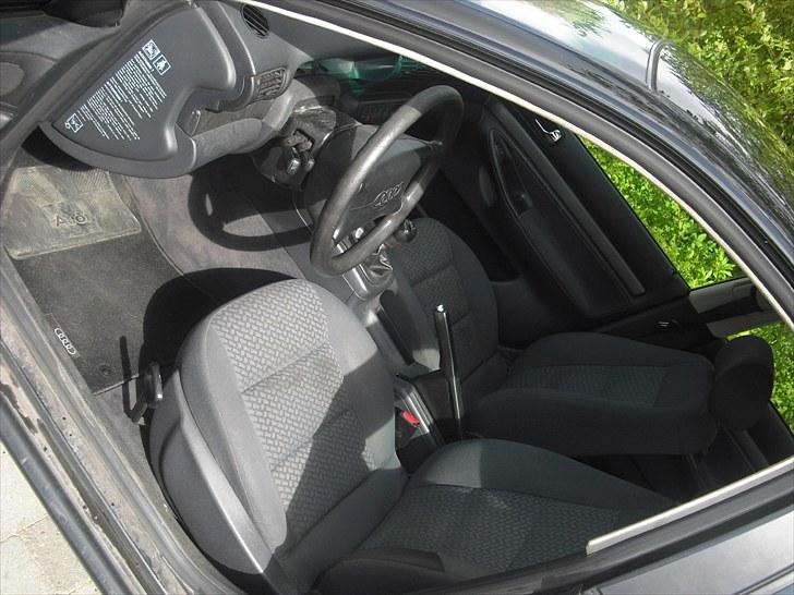 Audi A4 sedan (solgt) billede 9