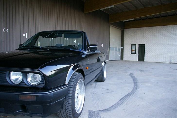 BMW 318i Cab billede 1