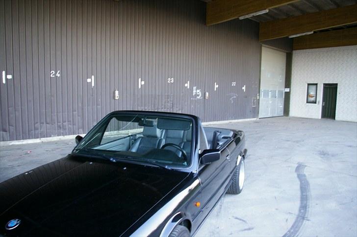 BMW 318i Cab billede 8