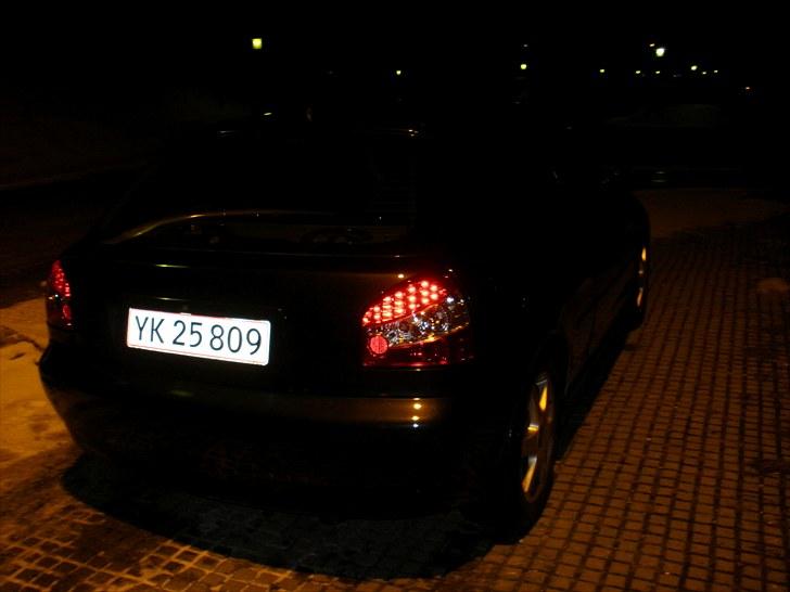 Audi A3 1,8 T - Diode baglygterne om aftenen billede 9