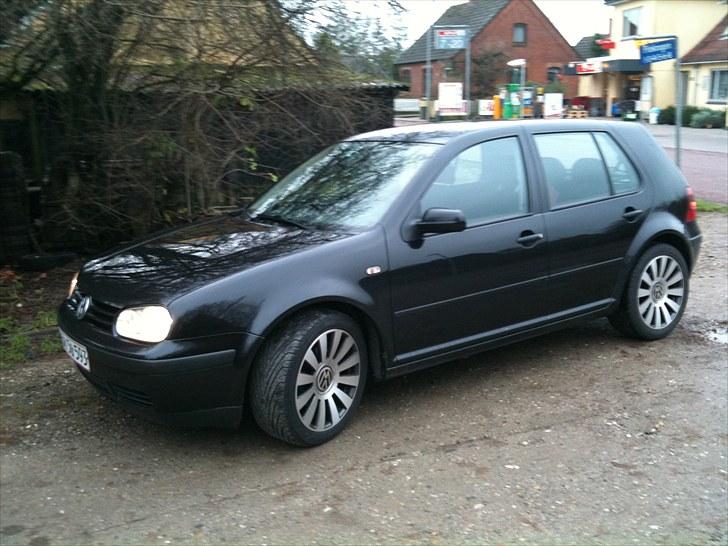 VW Golf 4 1.8 billede 1
