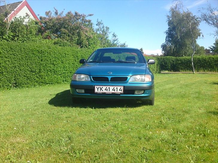 Toyota carina e GLI 2.0 16v  billede 1