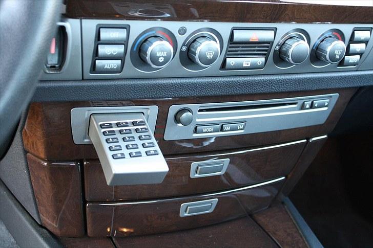 BMW 730D E66  SOLGT  - Telefon + det helt store 2 zone klima billede 8