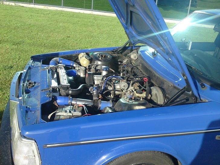 Volvo 244 2.3 Turbo billede 8
