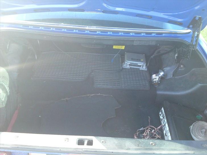 Volvo 244 2.3 Turbo billede 9