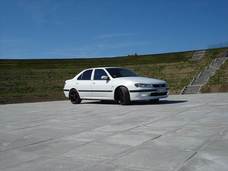 Peugeot 406. byttet billede 3