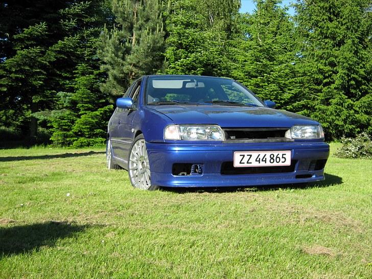 Nissan Primera  SOLGT billede 1