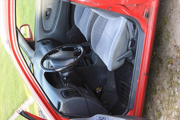 Mitsubishi Lancer 1,6 GLXi billede 13