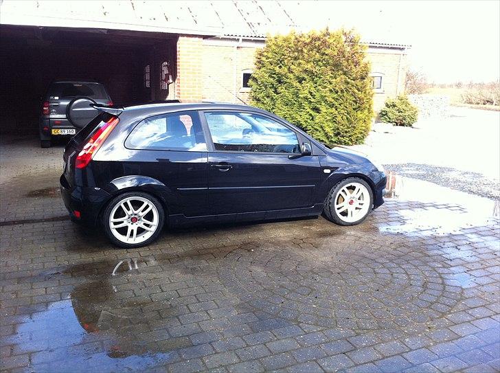 Ford Fiesta 2.0 ST *Solgt* billede 4